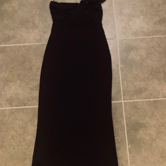 NWT/ Rosie Pope, Black, One Shoulder Long Dress, Size Medium - Picture 9 of 12